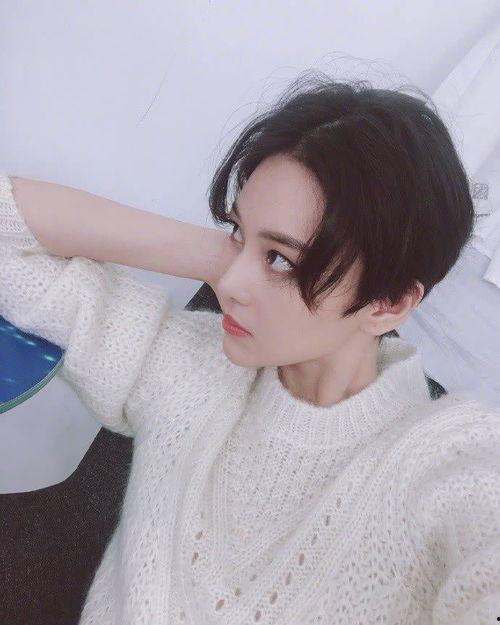 网红帅气短发照片,网红帅气短发造型大盘点